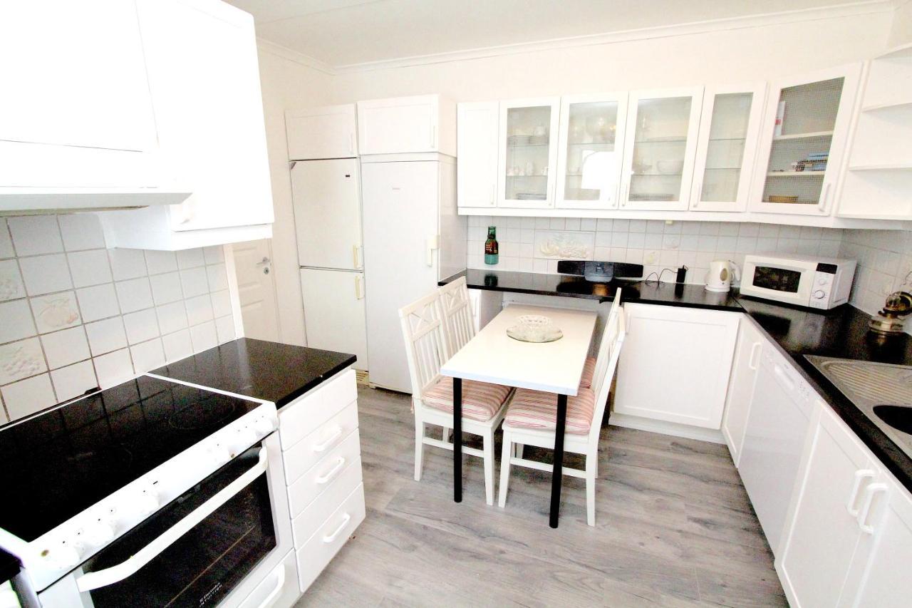 Tallkrogen Romantic House - Upper Or Lower Apartment ストックホルム エクステリア 写真