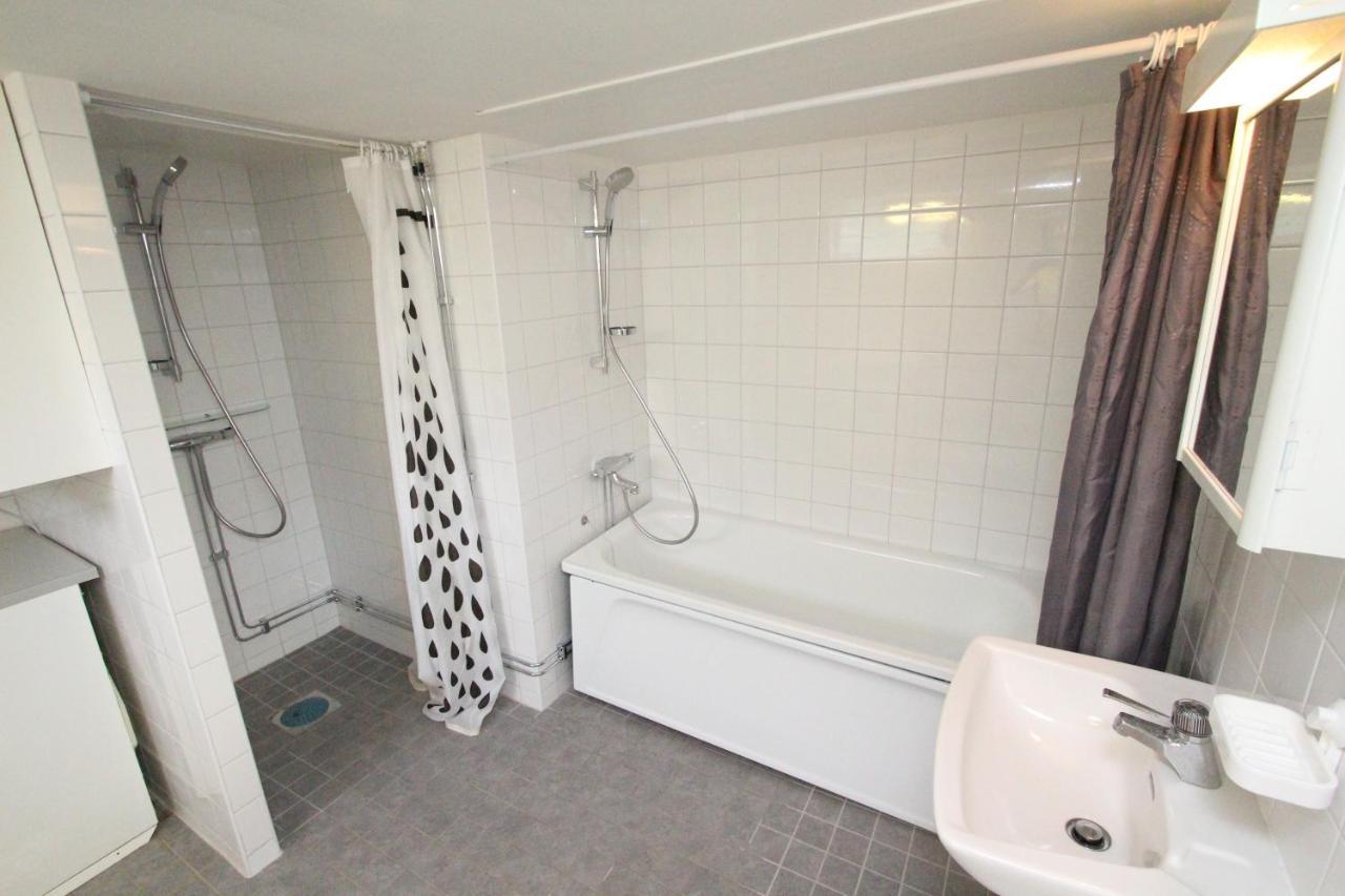 Tallkrogen Romantic House - Upper Or Lower Apartment ストックホルム エクステリア 写真