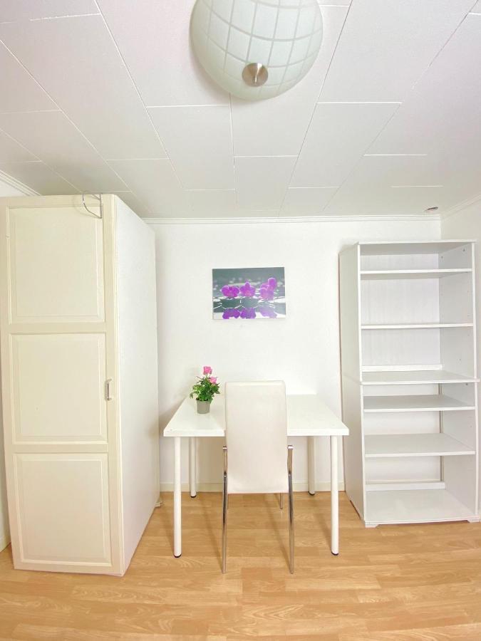 Tallkrogen Romantic House - Upper Or Lower Apartment ストックホルム エクステリア 写真