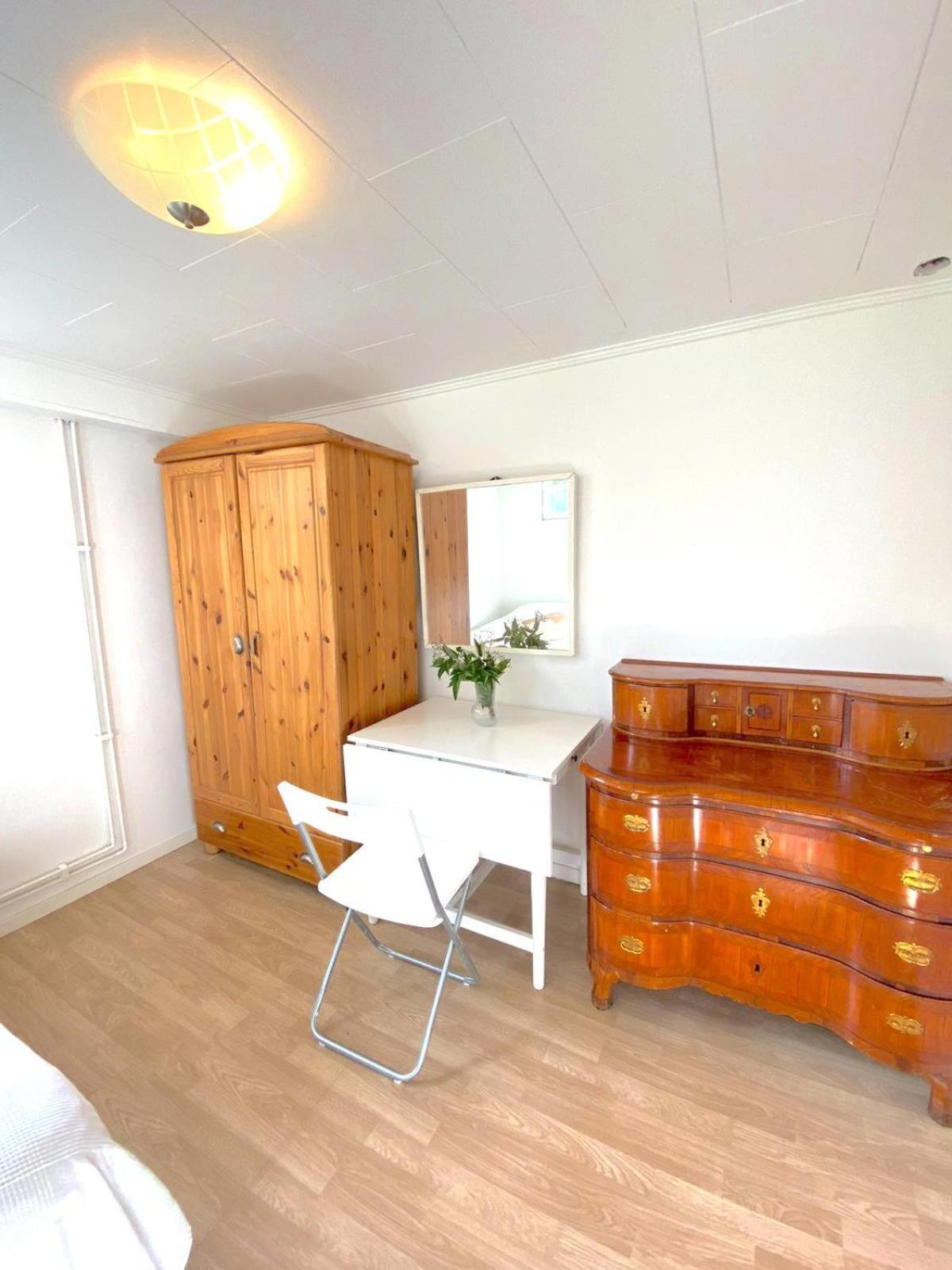 Tallkrogen Romantic House - Upper Or Lower Apartment ストックホルム エクステリア 写真